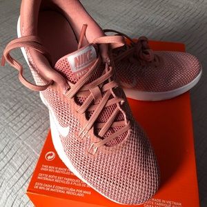 Nike Flex Trainer TR7-NIB-Rose Blush-size 6.5